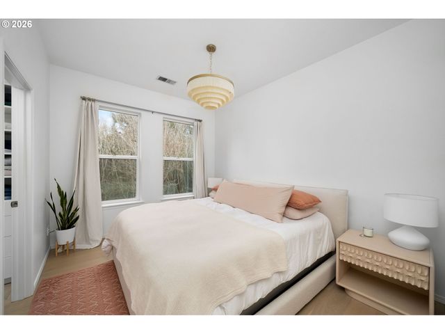 10253 Nw WILSHIRE Ln, Portland, OR 97229