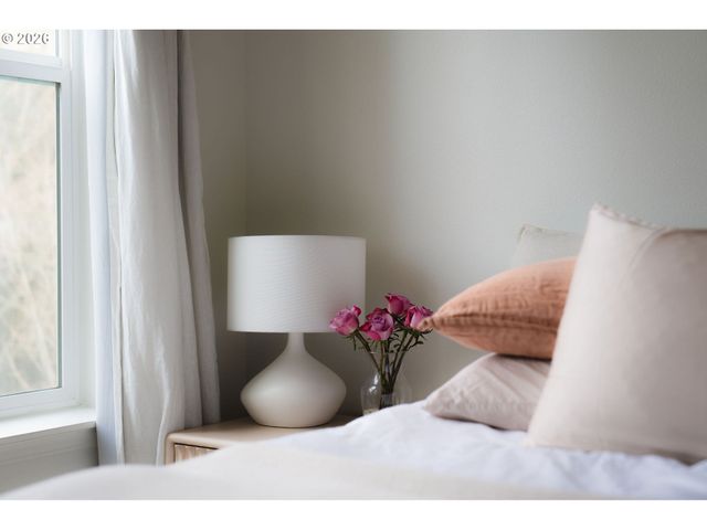 10253 Nw WILSHIRE Ln, Portland, OR 97229