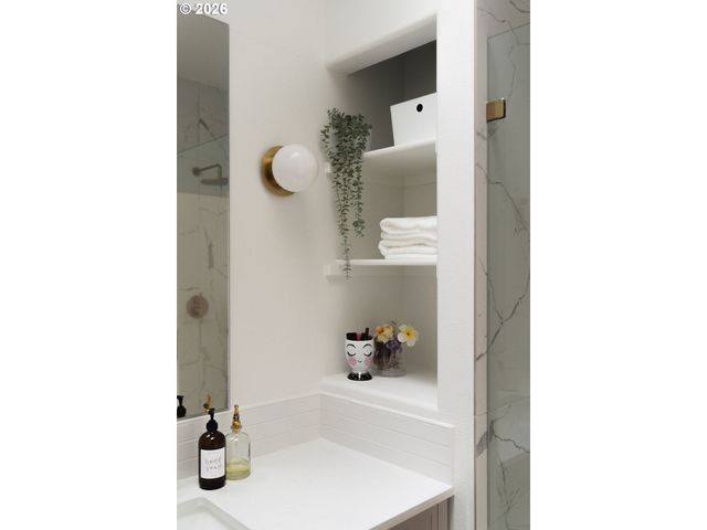 10253 Nw WILSHIRE Ln, Portland, OR 97229