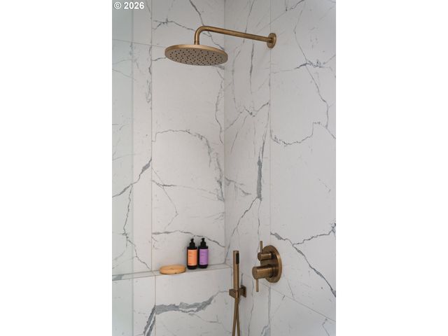 10253 Nw WILSHIRE Ln, Portland, OR 97229