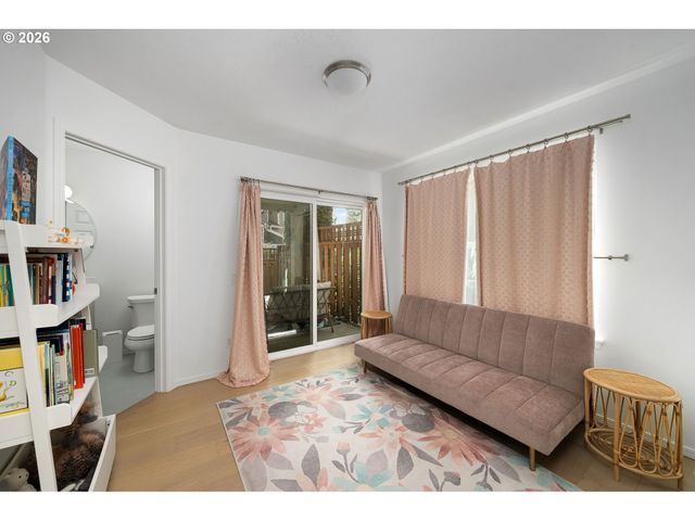 10253 Nw WILSHIRE Ln, Portland, OR 97229