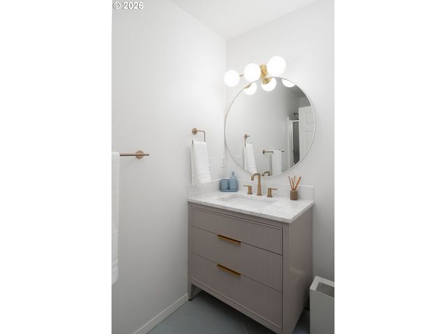 10253 Nw WILSHIRE Ln, Portland, OR 97229