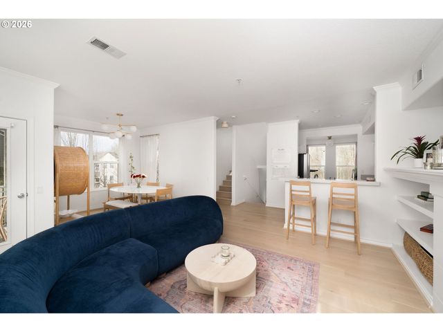 10253 Nw WILSHIRE Ln, Portland, OR 97229