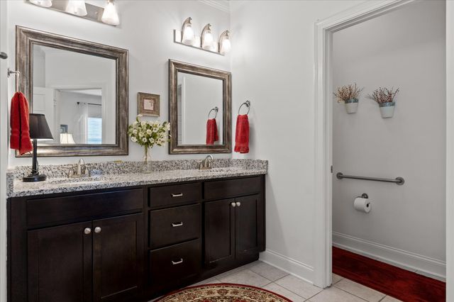 8242 Roy Lane, Ooltewah, TN 37363