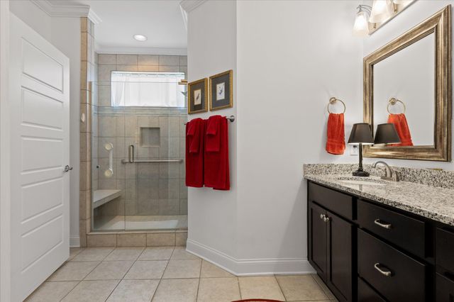 8242 Roy Lane, Ooltewah, TN 37363