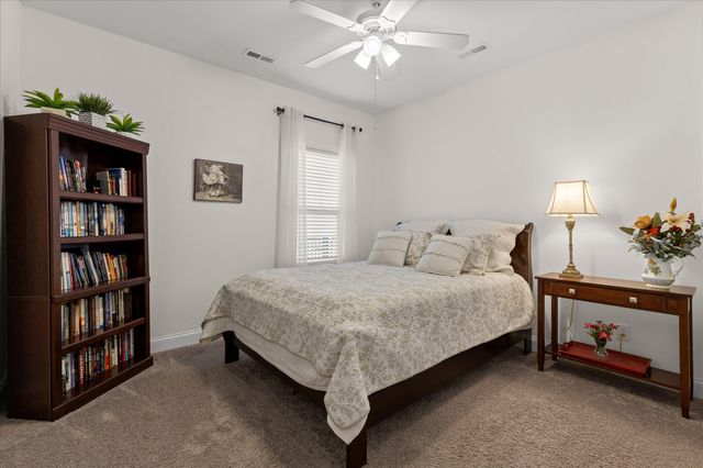 8242 Roy Lane, Ooltewah, TN 37363