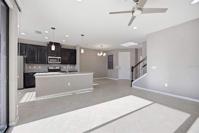 4905 WANDERING WAY, Wesley Chapel, FL 33544