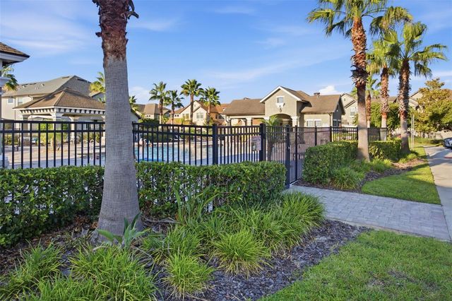 4905 WANDERING WAY, Wesley Chapel, FL 33544