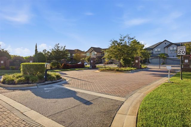 4905 WANDERING WAY, Wesley Chapel, FL 33544