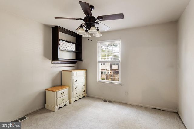 2186 HARBOUR DR, Palmyra, NJ 08065