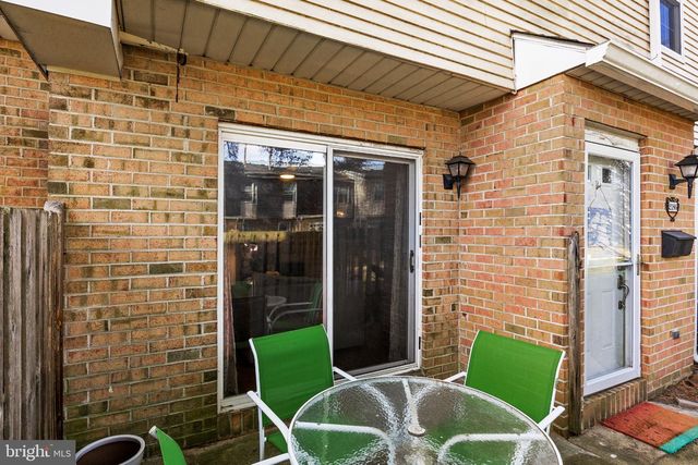 2186 HARBOUR DR, Palmyra, NJ 08065