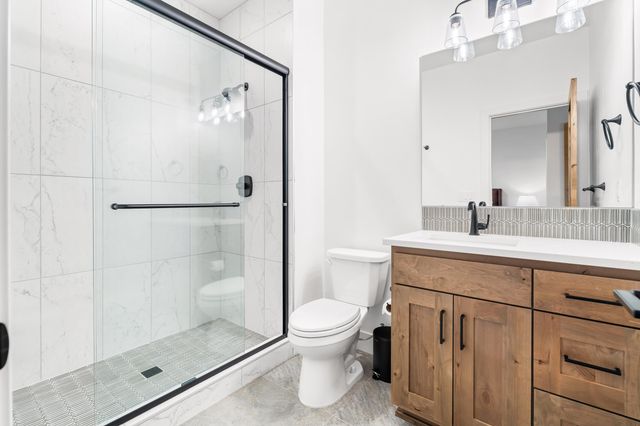 56282 Elk Run Drive 404, Bend, OR 97707