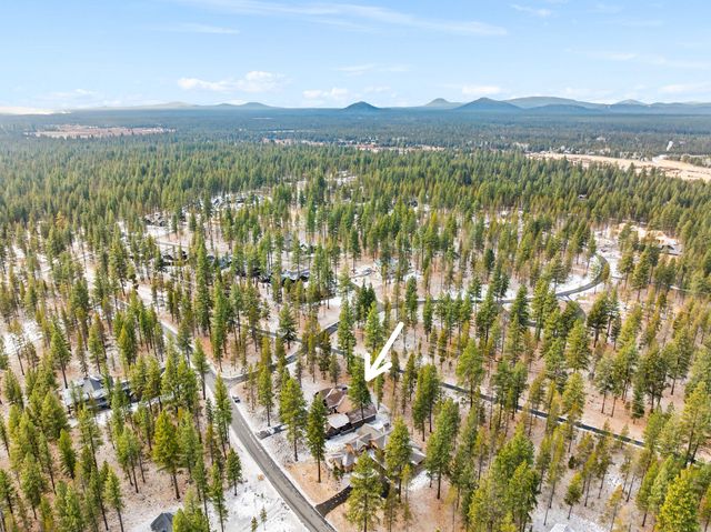 56282 Elk Run Drive 404, Bend, OR 97707