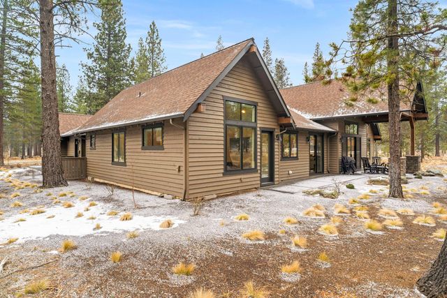 56282 Elk Run Drive 404, Bend, OR 97707