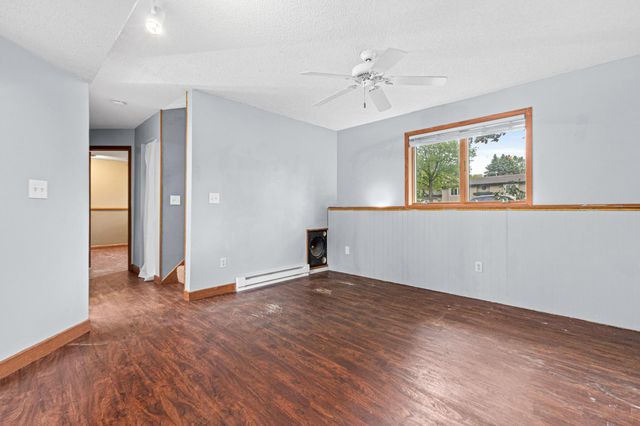 142 Canterbury Road, Circle Pines, MN 55014