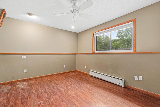 142 Canterbury Road, Circle Pines, MN 55014