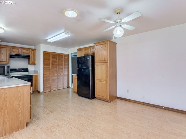 10010 Nw 15TH Ave, Vancouver, WA 98685