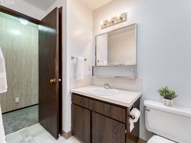 10010 Nw 15TH Ave, Vancouver, WA 98685