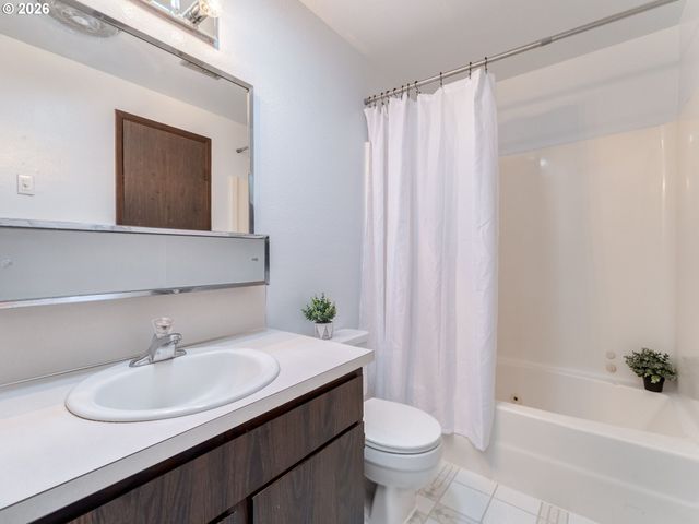 10010 Nw 15TH Ave, Vancouver, WA 98685