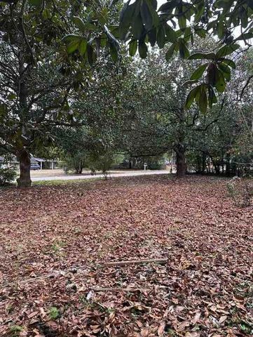 4604 Oak Ridge Road, Mobile, AL 36609