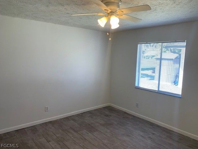 11389 Summerwinds CT, Fort Myers, FL 33908