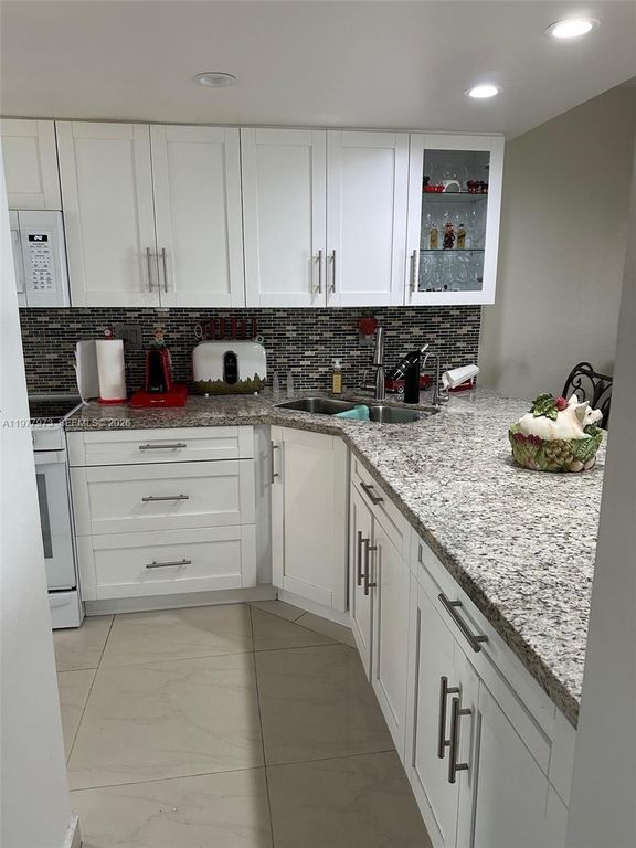 2385 W 69th Street 2385-A, Hialeah, FL 33016
