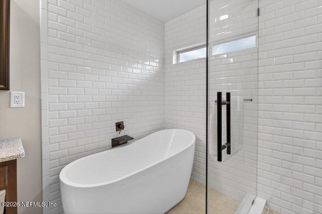 96072 STONEY GLEN Court, Yulee, FL 32097