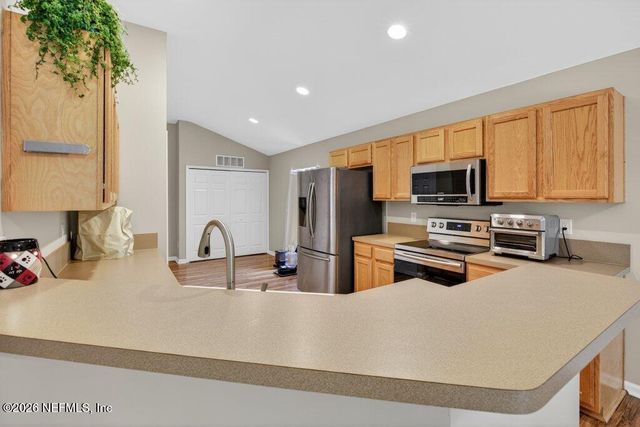 96072 STONEY GLEN Court, Yulee, FL 32097