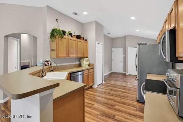 96072 STONEY GLEN Court, Yulee, FL 32097