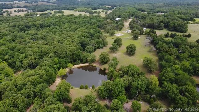 8786 Coconut Lane, Henryetta, OK 74437
