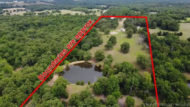 8786 Coconut Lane, Henryetta, OK 74437
