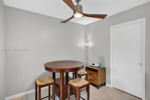 419 S Crescent Dr 4, Hollywood, FL 33021