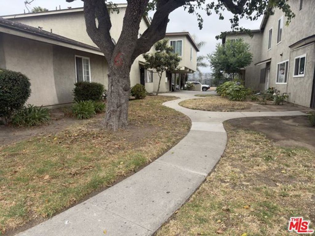 2330 El Dorado Avenue D, Oxnard, CA 93033