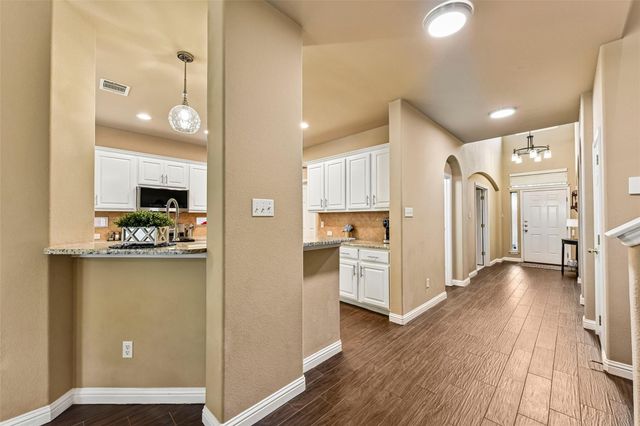 10216 Anahuac TRL, Austin, TX 78747