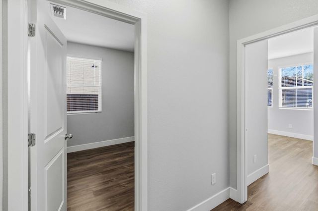 1626 Stepney Way, Plumas Lake, CA 95961