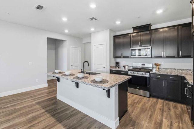 1626 Stepney Way, Plumas Lake, CA 95961