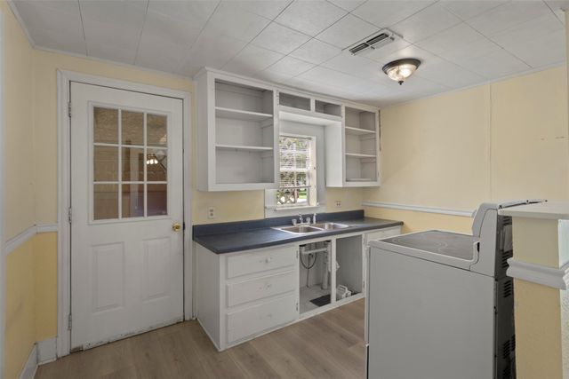 829 W 9th Street, Bonham, TX 75418