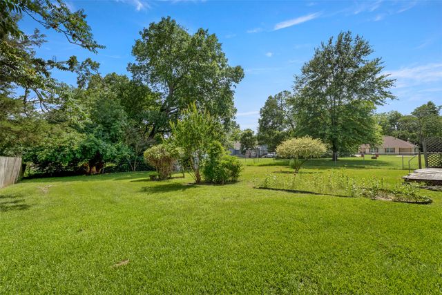 829 W 9th Street, Bonham, TX 75418