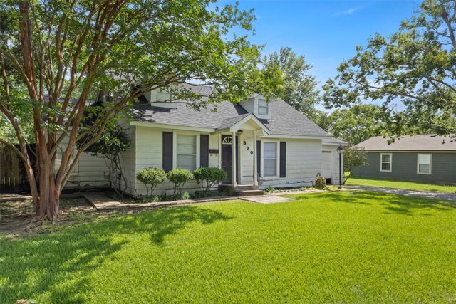829 W 9th Street, Bonham, TX 75418