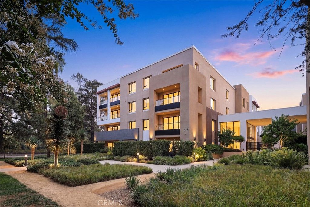 328 W Green St. 201, Pasadena, CA 91105 — exterior