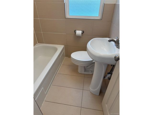 4437 S Bannock St, Englewood, CO 80110