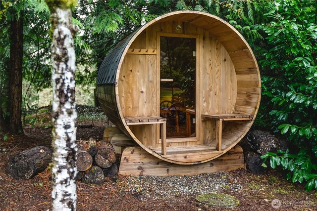 21809 NE 175th Street, Woodinville, WA 98077