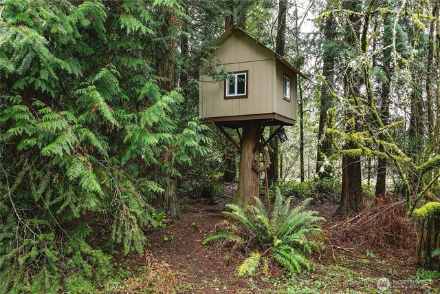 21809 NE 175th Street, Woodinville, WA 98077