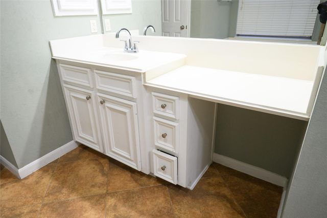 2604 Brightlake Way Lane, Pearland, TX 77584