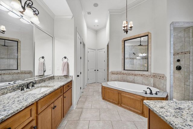 8441 POPLAR PIKE, Germantown, TN 38138