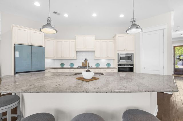 3798 Maidstone Drive, Mount Pleasant, SC 29466