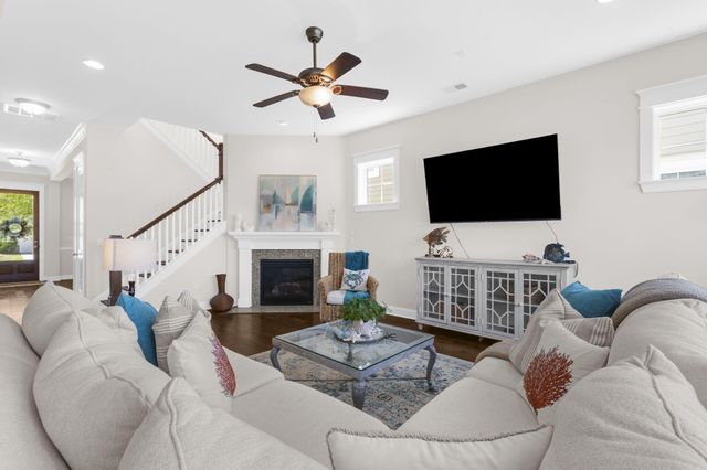 3798 Maidstone Drive, Mount Pleasant, SC 29466