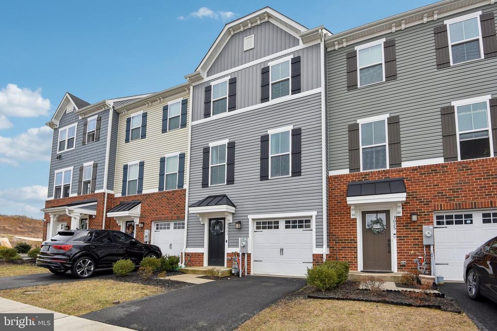 Image 2 of property listing at 3023 STRASBAUGH DR, Bel Air, MD 21015