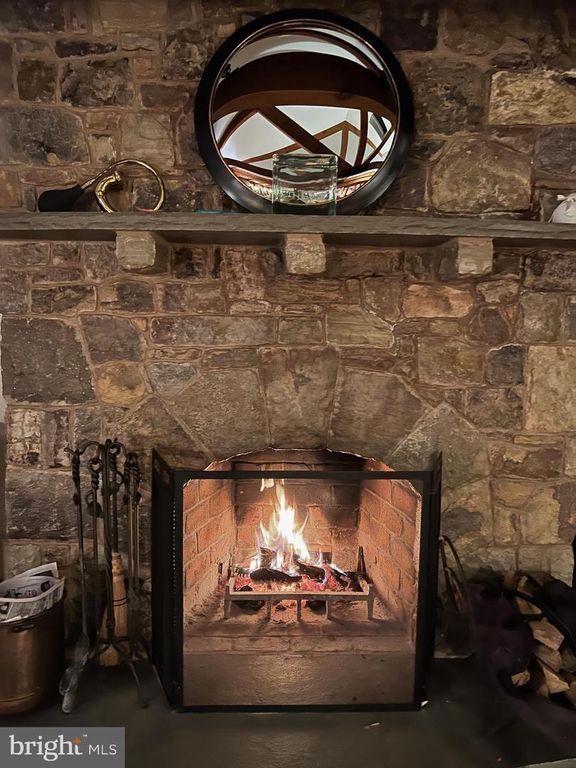 3924 COBBLER MOUNTAIN RD, Delaplane, VA 20144