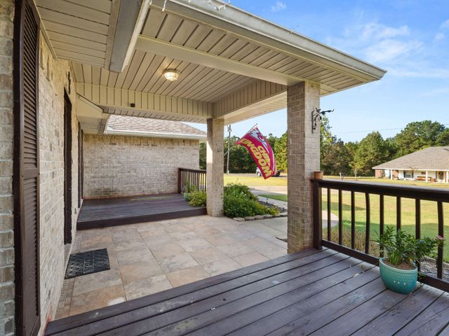 146 R Allen Rd, Leesville, LA 71446